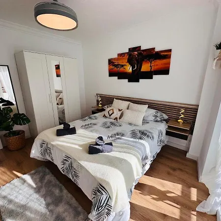 El Conde Del Pilar Appartement